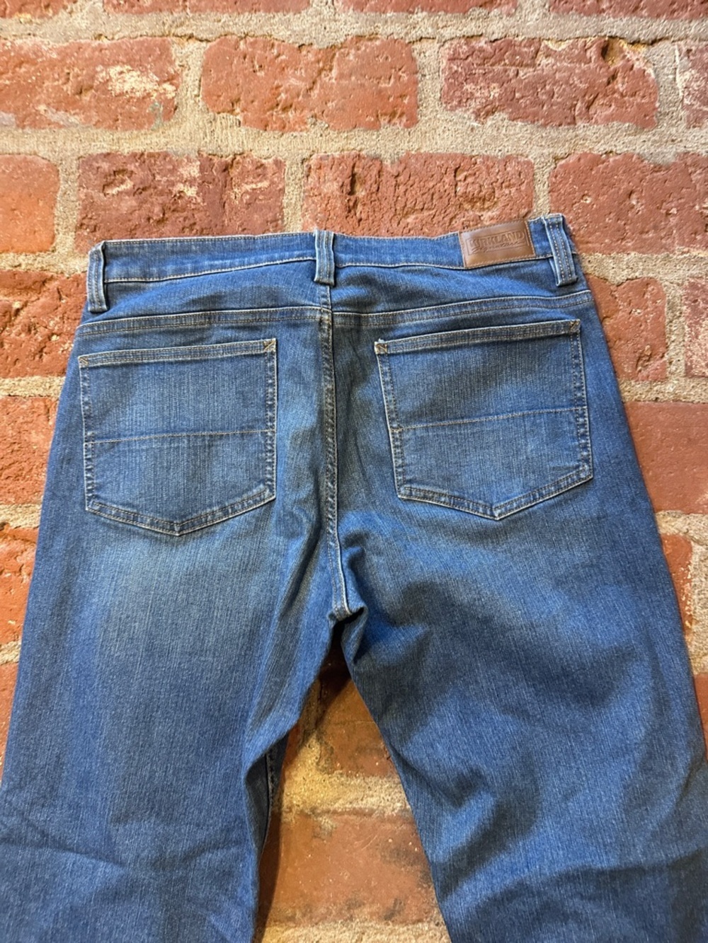 KIRKLAND Signature Men's Jeans 32x32 Heavyweight Stretch Denim Standard Fit - Picture 9 of 16